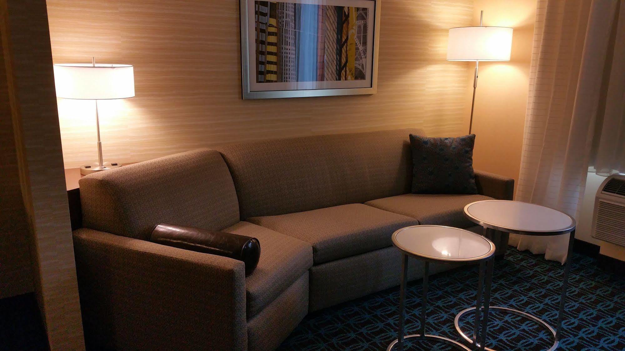 Fairfield Inn & Suites By Marriott Eau Claire/Chippewa Falls Екстериор снимка