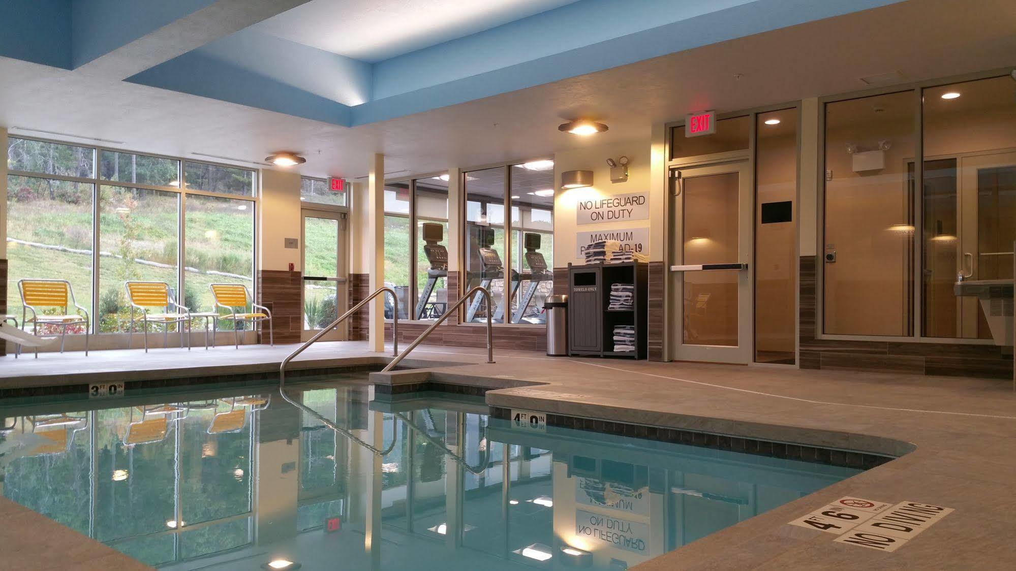 Fairfield Inn & Suites By Marriott Eau Claire/Chippewa Falls Екстериор снимка